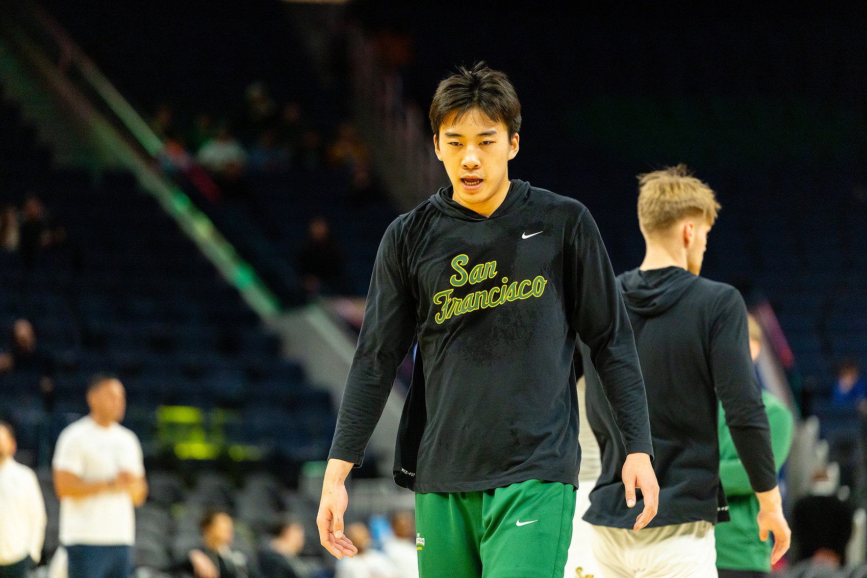 王俊杰3年NCAA首次20+！媒体人：俊杰今天里程碑也有维伦一份功劳